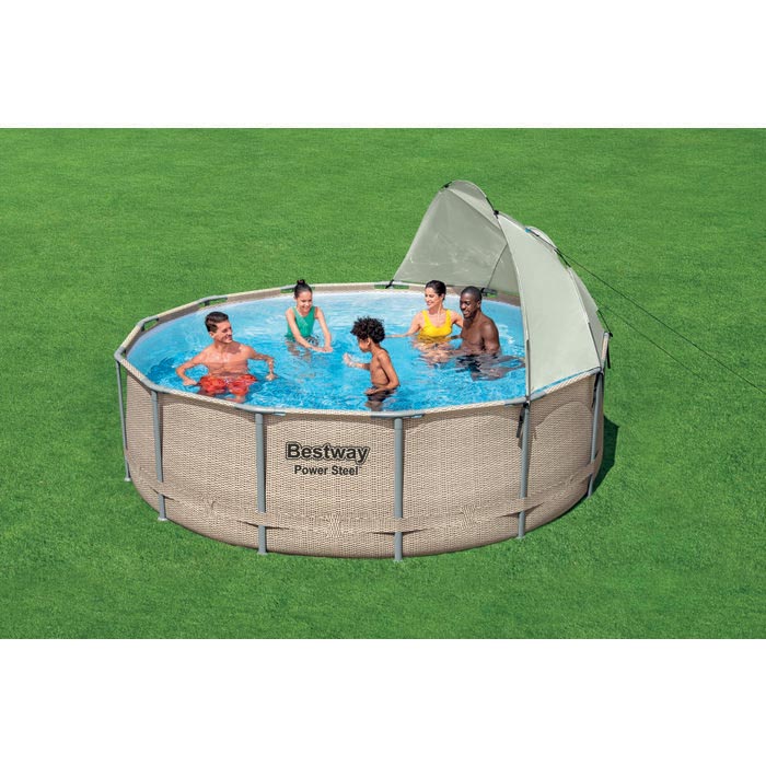 Photo d'ambiance Piscine Power Steel Ronde
