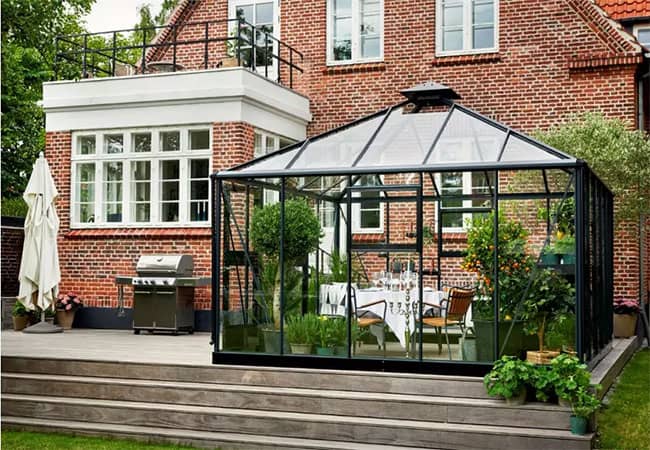Serre de jardin en verre trempé Oase Juliana 13,3 m² avec une structure en aluminium de couleur anthracite noir