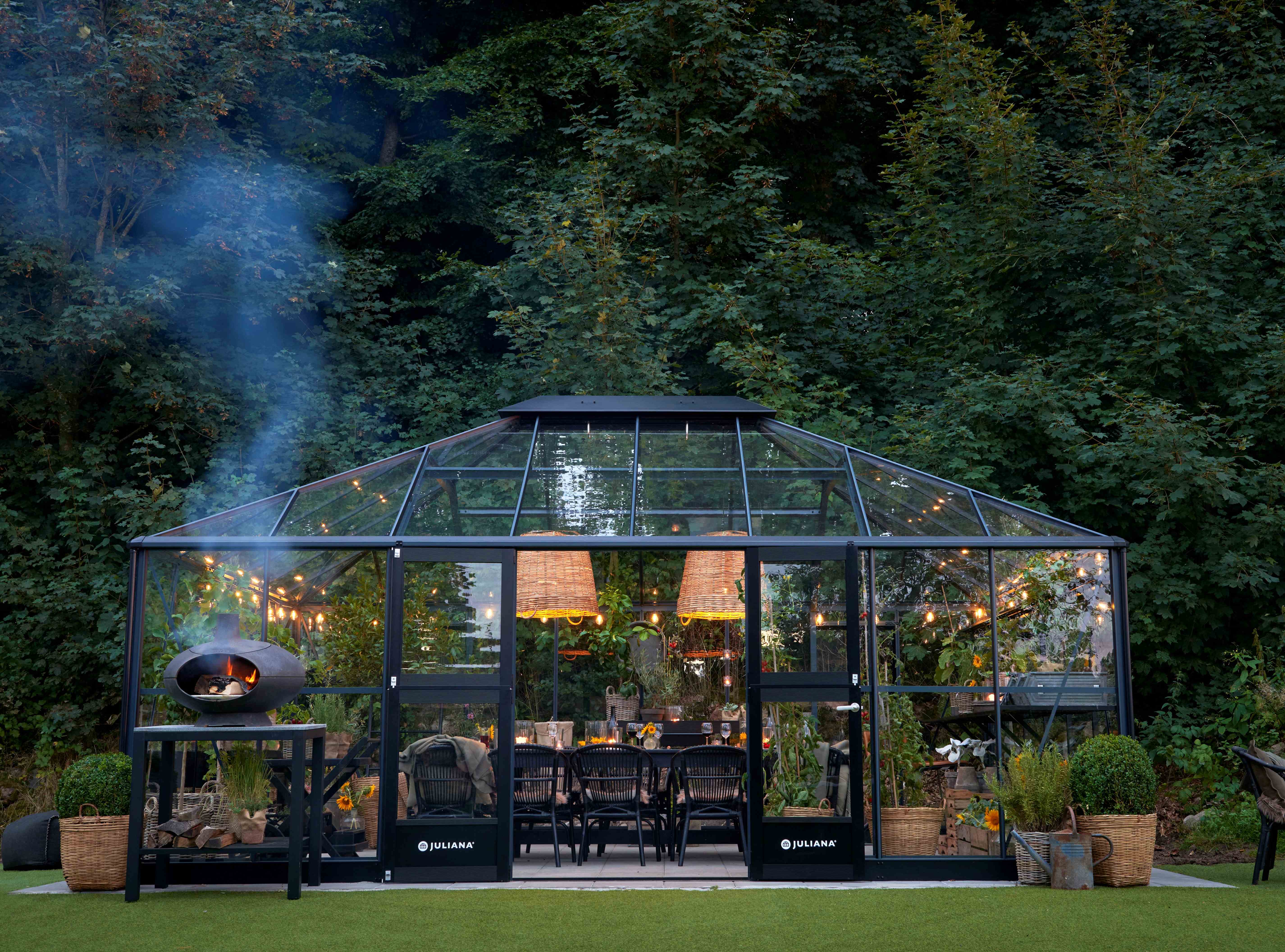 Serre de jardin en verre trempé Grand Oase Juliana 25,6 m² avec une structure en aluminium de couleur anthracite noir